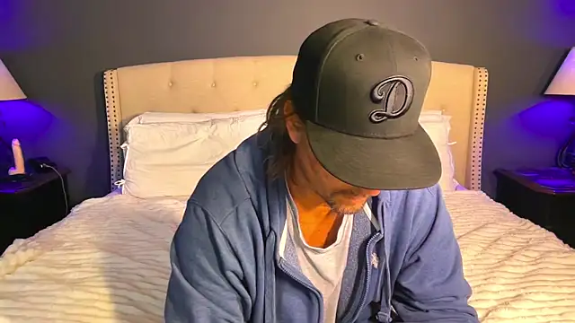 Snapshot of RyanRitchie chatting on December 18, 2024, 2:53 am RyanRitchie online show from December 18, 2024, 2:53 am