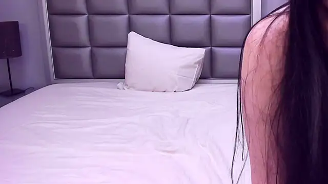 HellennSweet online show from March 12, 2025, 11:53 am