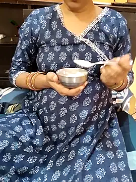 Diya 143 online show from October 7, 2025, 8:44 am