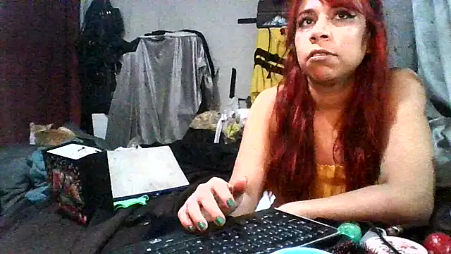 Shelzy420 online show from March 19, 2026, 4:05 am