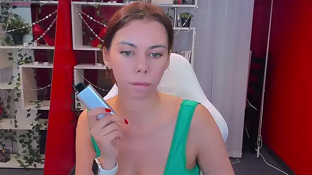 Snapshot of KateCloud chatting on September 9, 2025, 4:06 pm KateCloud online show from September 9, 2025, 4:06 pm