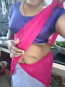 Snapshot of Tamil-hotwife chatting on September 16, 2025, 4:57 am Tamil-hotwife online show from September 16, 2025, 4:57 am