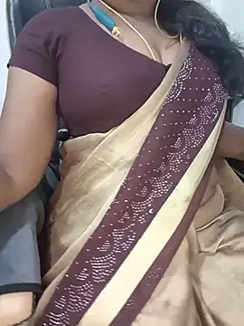 Snapshot of Tamil-hotwife chatting on July 17, 2026, 2:56 pm Tamil-hotwife online show from July 17, 2026, 2:56 pm