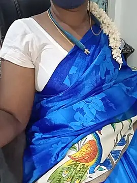 Snapshot of Tamil-hotwife chatting on July 18, 2026, 4:00 pm Tamil-hotwife online show from July 18, 2026, 4:00 pm