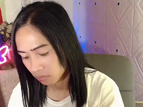 Lemonadexxx online show from January 10, 2025, 1:41 pm