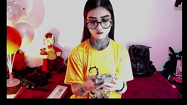 Snapshot of Ardat_Lili69 chatting on June 24, 2026, 11:26 pm Ardat Lili69 online show from June 24, 2026, 11:26 pm