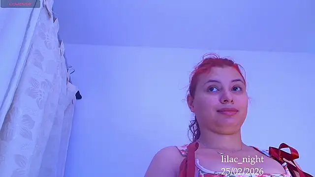 Snapshot of lilac_night33 chatting on February 25, 2026, 6:39 pm lilac night33 online show from February 25, 2026, 6:39 pm