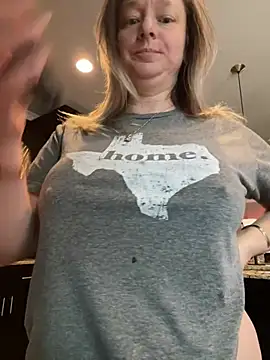 Vivian MayXxX online show from December 15, 2024, 7:42 pm