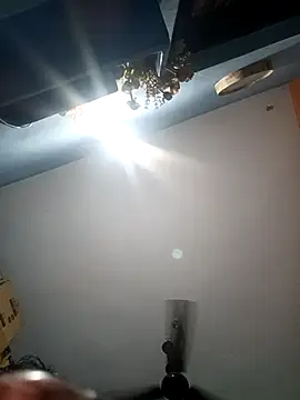 Snapshot of kummuduabbai chatting on February 19, 2026, 8:49 pm kummuduabbai online show from February 19, 2026, 8:49 pm