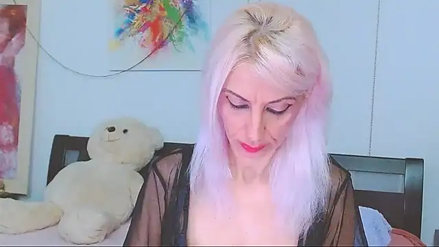 Snapshot of HoneyLara chatting on November 27, 2025, 7:49 pm HoneyLara online show from November 27, 2025, 7:49 pm