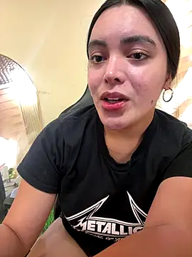 Snapshot of HotstuffCherrySummer chatting on October 6, 2025, 7:50 am HotstuffCherrySummer online show from October 6, 2025, 7:50 am