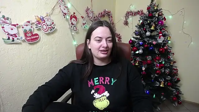 Snapshot of MilanaPrice chatting on December 13, 2024, 6:27 pm MilanaPrice online show from December 13, 2024, 6:27 pm
