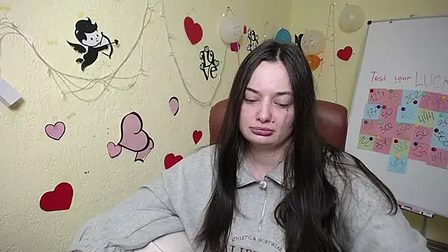 Snapshot of MilanaPrice chatting on February 19, 2025, 9:58 pm MilanaPrice online show from February 19, 2025, 9:58 pm