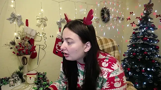 MilanaPrice online show from December 13, 2025, 7:53 pm