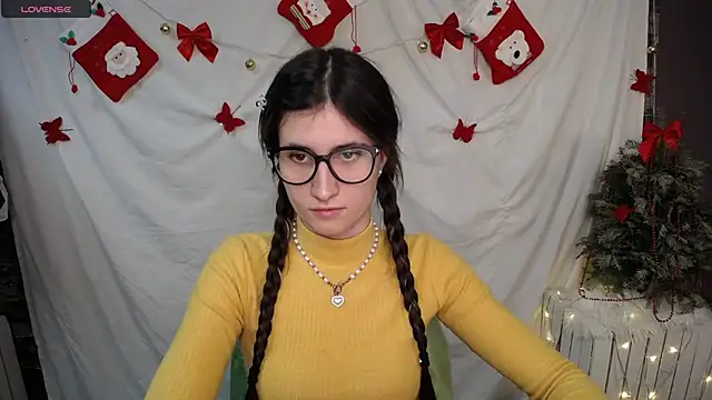 MaryEm976 online show from December 14, 2024, 12:44 pm