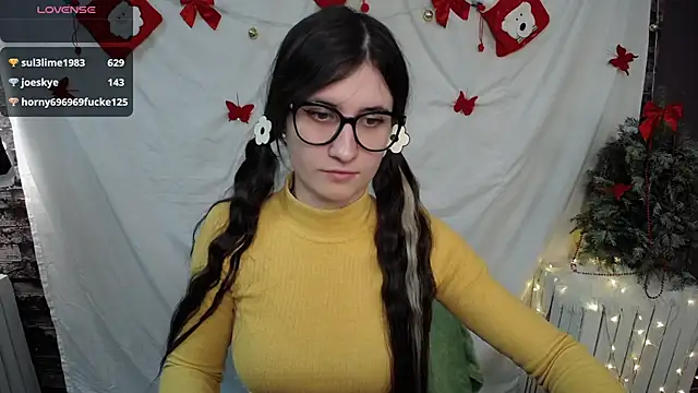 MaryEm976 online show from December 15, 2024, 9:56 am