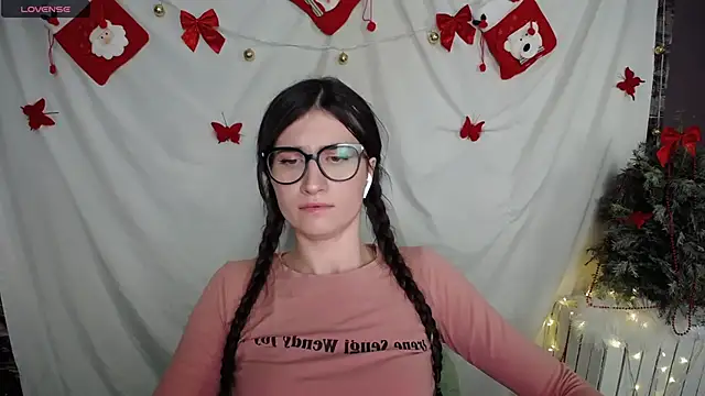 MaryEm976 online show from December 20, 2024, 9:00 am