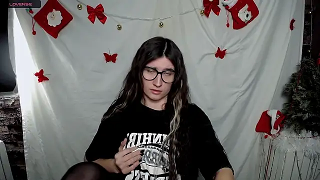 MaryEm976 online show from January 15, 2025, 9:02 am