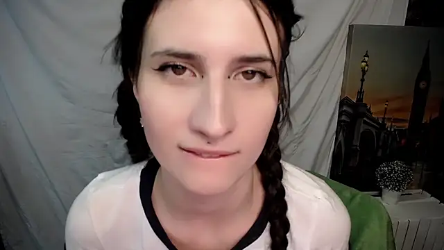 MaryEm976 online show from February 3, 2025, 10:36 am