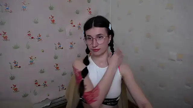 MaryEm976 online show from April 28, 2026, 5:45 am