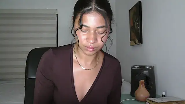 dark enchantress  online show from July 2, 2026, 3:23 am