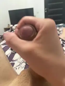 LoudPony online show from April 16, 2026, 9:39 pm