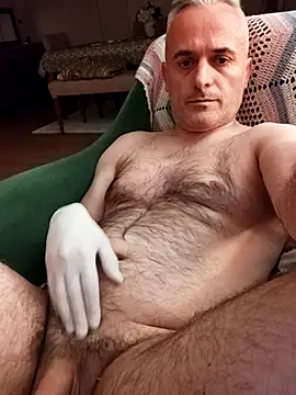 pussylove39 online show from November 1, 2025, 9:28 pm