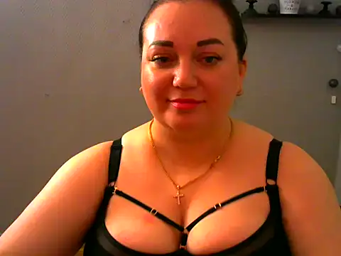 Snapshot of AmanaGi chatting on December 21, 2024, 12:16 pm AmanaGi online show from December 21, 2024, 12:16 pm