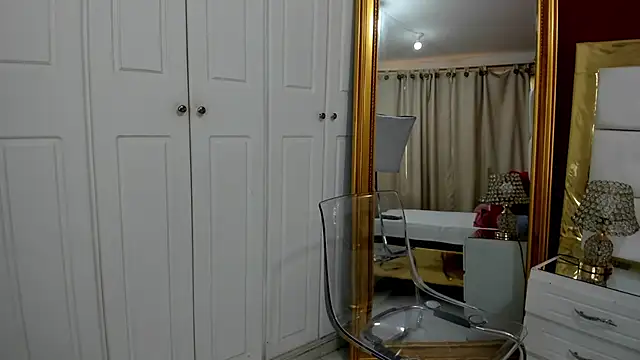 KendalStallyon online show from December 14, 2024, 2:31 pm