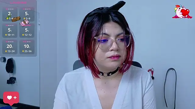 Snapshot of Catwhite_ chatting on March 19, 2025, 12:23 pm Catwhite online show from March 19, 2025, 12:23 pm