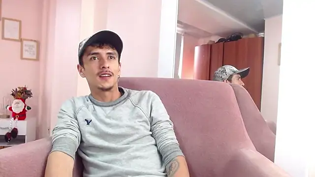 Snapshot of ryan_maxy chatting on January 16, 2025, 12:53 pm ryan maxy online show from January 16, 2025, 12:53 pm