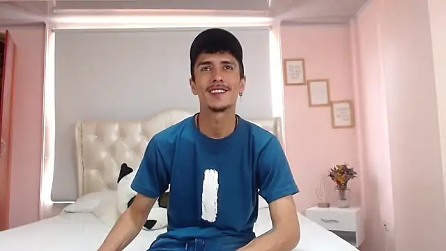 Snapshot of ryan_maxy chatting on January 19, 2025, 7:37 pm ryan maxy online show from January 19, 2025, 7:37 pm