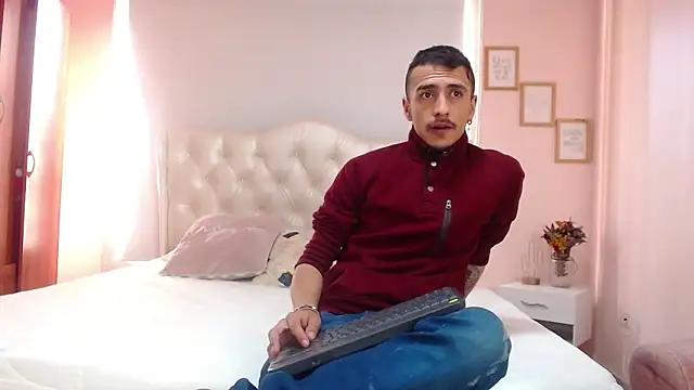 Snapshot of ryan_maxy chatting on February 1, 2025, 1:09 pm ryan maxy online show from February 1, 2025, 1:09 pm