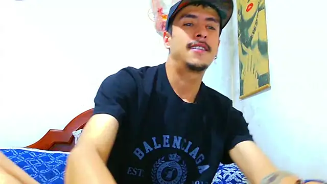 Snapshot of ryan_maxy chatting on September 8, 2025, 11:37 pm ryan maxy online show from September 8, 2025, 11:37 pm