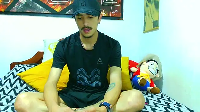 Snapshot of ryan_maxy chatting on October 15, 2025, 7:08 am ryan maxy online show from October 15, 2025, 7:08 am