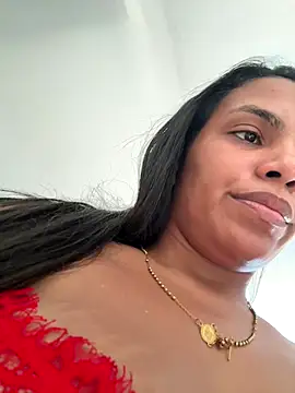 ArielleMillerr online show from September 23, 2025, 6:11 pm