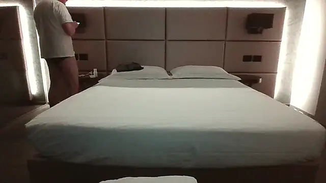 alessexxx24 online show from January 19, 2025, 5:39 pm