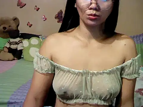 Snapshot of Mia_Rein chatting on February 23, 2025, 3:56 am Mia Rein online show from February 23, 2025, 3:56 am