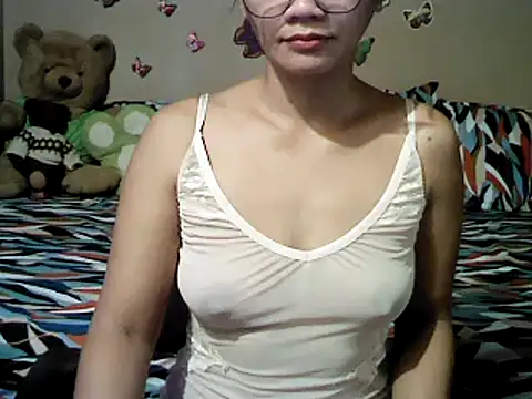 Snapshot of Mia_Rein chatting on September 28, 2025, 2:17 am Mia Rein online show from September 28, 2025, 2:17 am