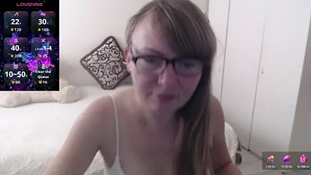 MargotLot online show from October 21, 2025, 4:24 am