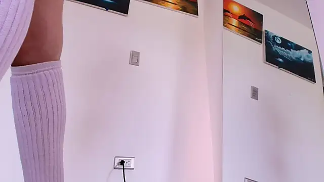 Pleasure Vibes23 online show from October 17, 2025, 3:36 pm