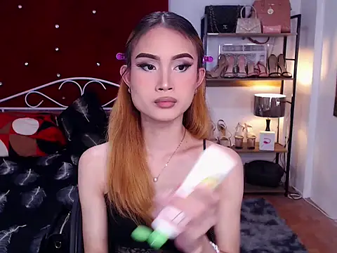 MeatyhorsecockMistress online show from January 12, 2026, 8:41 am