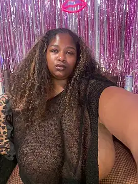 BigFineSelena online show from June 23, 2026, 5:16 am