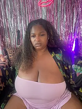 BigFineSelena online show from June 27, 2026, 2:55 pm
