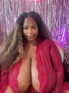 BigFineSelena online show from July 1, 2026, 7:46 pm