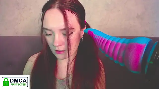 Alyssa   Scarlet online show from January 14, 2026, 9:15 am