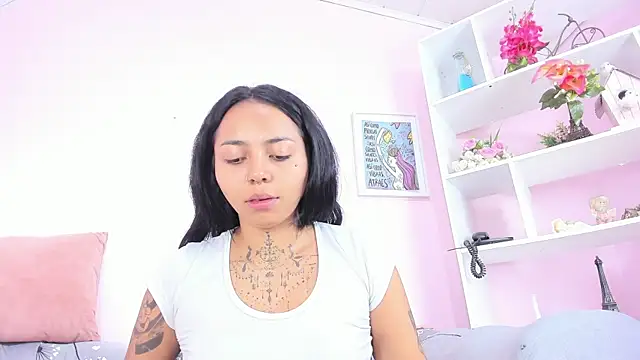 Snapshot of miss_soffi_ chatting on July 8, 2026, 12:20 pm miss soffi online show from July 8, 2026, 12:20 pm