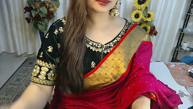 mahimagicdoll DESI online show from February 12, 2025, 11:18 am