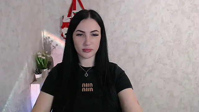 MisssShy  online show from December 21, 2025, 5:36 am