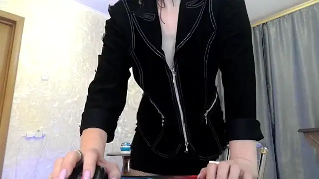 Snapshot of elenaza chatting on October 2, 2025, 8:05 pm elenaza online show from October 2, 2025, 8:05 pm